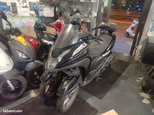 YAMAHA TRICITY 125 PROPRE