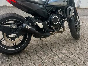 CF MOTO 700 CLX SPORT LEO VINCE