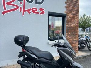 YAMAHA X MAX 125 ABS