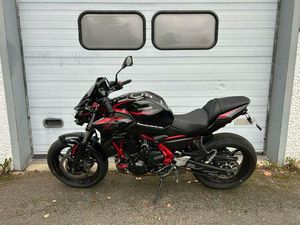 KAWASAKI Z650