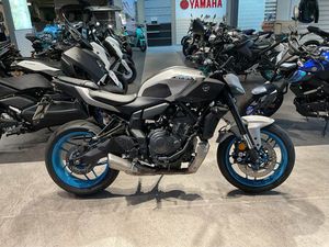 YAMAHA MT-07