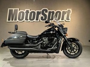 SUZUKI C1500 CT INTRUDER • 2013