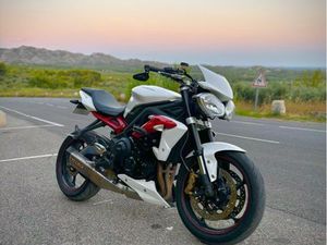 TRIUMPH STREET TRIPLE R