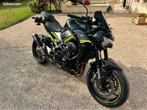 KAWASAKI Z900