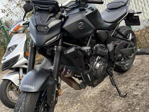 ② YAMAHA Y-AMT MT07 2025