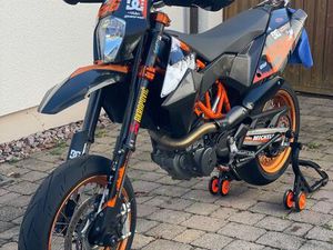 KTM 690 SMC R GEPFLEGT, KERNIG, SPAß GARANTIERT