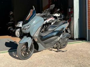 YAMAHA - NMAX