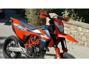 690 SMC R (2023 - 25)