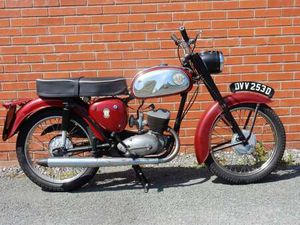 BSA BANTAM D7 DELUXE 175 CC 1966. V5C & GREEN LOGBOOK - REDUCED