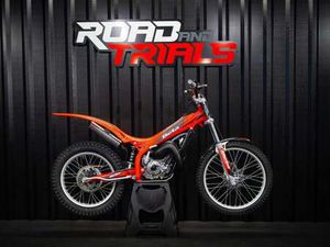 NEW MY25 BETA EVO 80 JUNIOR TRIALS BIKE - WITH FREE DELIVERY