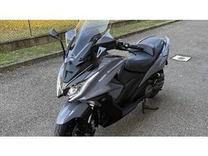 VENDO KYMCO AK 550 (2017 - 19) USATA A CRESPELLANO (CODICE 9861447) - MOTO.IT