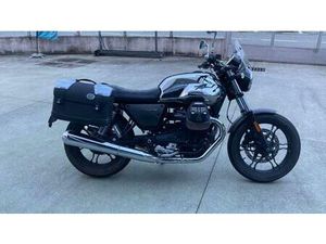 VENDO MOTO GUZZI V7 III LIMITED (2018) USATA A TREVIOLO (CODICE 9861151) - MOTO.IT