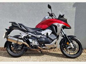 HONDA VFR 800 X 2016 SPORTS TOURER FULL SERVICE HISTORY