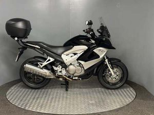 HONDA VFR 800 X CROSSRUNNER 2013 WITH 12,565 MILES