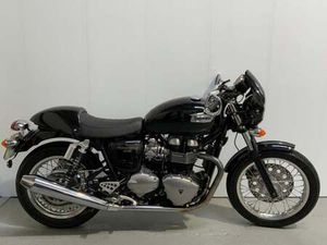 TRIUMPH THRUXTON 900 865 CC ONLY 7102MILES 2015 - NATIONWIDE DELIVERY AVAILABLE