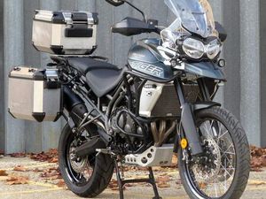 “CHRISTMAS SPECIAL –2019 TRIUMPH TIGER 800 XCA, FULLY LOADED & READY TO TOUR”