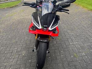 APRILIA TUONO V4 FACTORY NEU 0KM