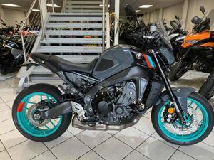 YAMAHA MT-09 2022