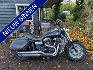HARLEY-DAVIDSON DYNA FAT BOB 103 FXDF ZWART