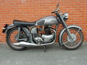 NORTON MODEL 88 DOMINATOR 497 CC 1954 MATCHING NUMBERS - SEE VIDEO