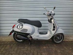 PIAGGIO VESPA GTS SUPERTECH