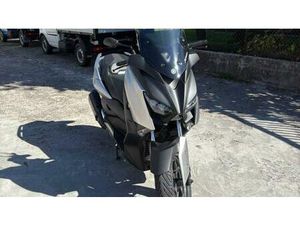 VENDO YAMAHA X-MAX 300 (2021 - 24) USATA A TRENTO (CODICE 9861592) - MOTO.IT