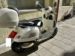 VESPA GTS 300