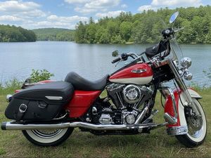 2005 ROAD KING® CLASSIC