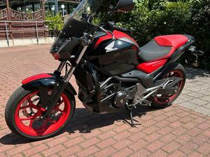 HONDA NC750 RC88 2017, TÜV BIS 07/2027