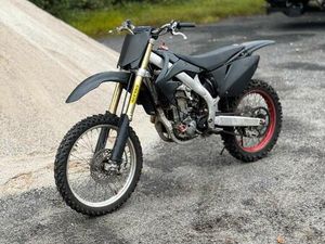 HONDA CRF 450 VOLLCROSS