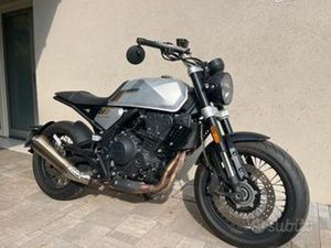 BRIXTON CROSSFIRE 500 - 2021