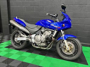 2002 HONDA CB600F HORNET 599 CC A VENDRE