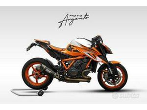 KTM 1290 SUPER DUKE R EVO