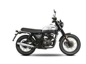 VENDO BRIXTON MOTORCYCLES FELSBERG 125 ABS (2021 - 25) NUOVA A CAREMA (CODICE 9862556) - MOTO.IT