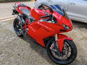 ② DUCATI 848 EVO 14259 KM