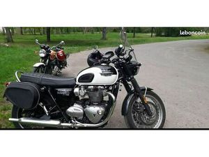 TRIUMPH 1200 BONNEVILLE