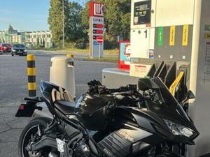 KAWASAKI NINJA 650 2025 - SPORTPAKKET, SLECHTS 2000KM! — MOTOREN | KAWASAKI — MARKTPLAATS