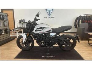 VENDO MOTO MORINI SEIEMMEZZO STR (2022 - 25) USATA A MODUGNO (CODICE 9862286) - MOTO.IT