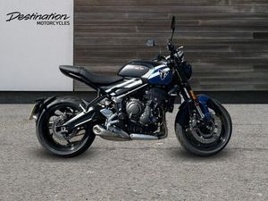 2025 TRIUMPH TRIDENT 660 PREMIUM TWIN COLOUR PETROL BLACK 6 SPEED