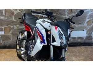 VENDO HONDA CB 650 F ABS (2014 - 17) USATA A SCAFATI (CODICE 9862600) - MOTO.IT
