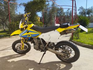 SUZUKI DRZ 400 SM