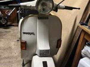 VESPA PX150E