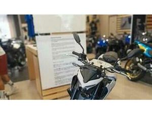 VENDO YAMAHA MT-03 (2022 - 24) USATA A RENDE (CODICE 9809773) - MOTO.IT