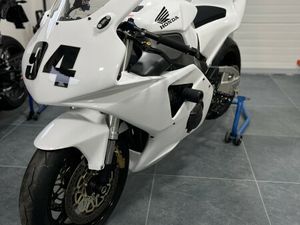 HONDA CBR 954RR FIREBLADE