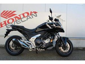 HONDA NC750X DCT