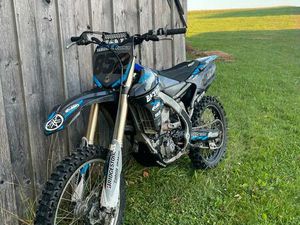 YAMAHA YZ 450F