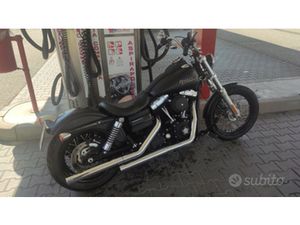 HARLEY DAVIDSON STREET BOB