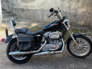 MOTO HARLEY DAVISON 883