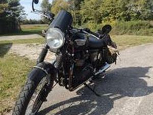 TRIUMPH BONNEVILLE - 2006