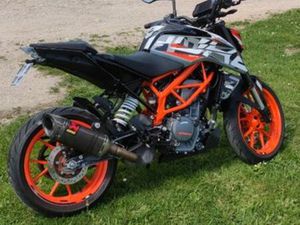 KTM DUKE 390 + TOP CASE